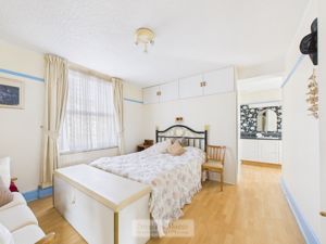 Photo 26- click for photo gallery